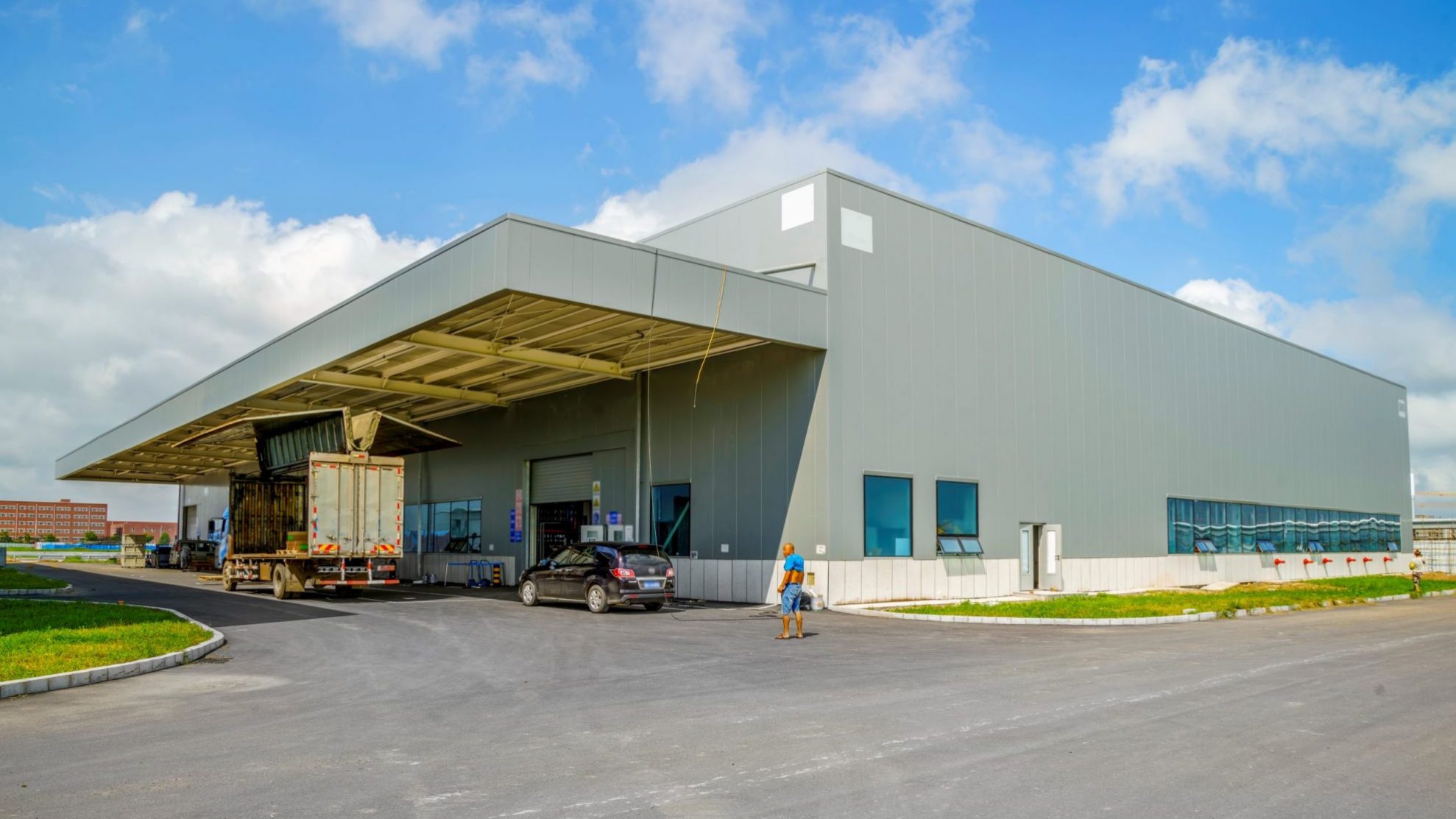 Photo of warehouse building illustrates blog: "What Are Opportunity Zones?"